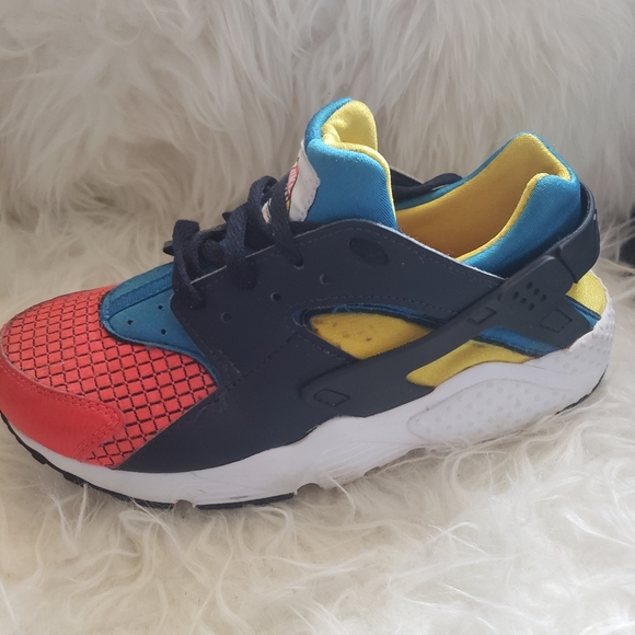 Nike kids shoes - Picture 5 of 6